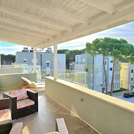 Sunny Penthouse 271 Apartment Plazhi San Pietro