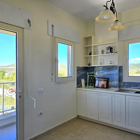 Sunny Penthouse 271