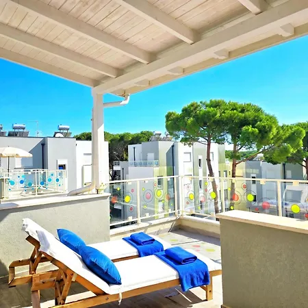 Sunny Penthouse 271
