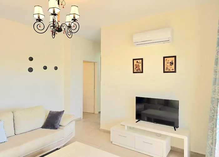 Sunny Penthouse 271 * Plazhi San Pietro