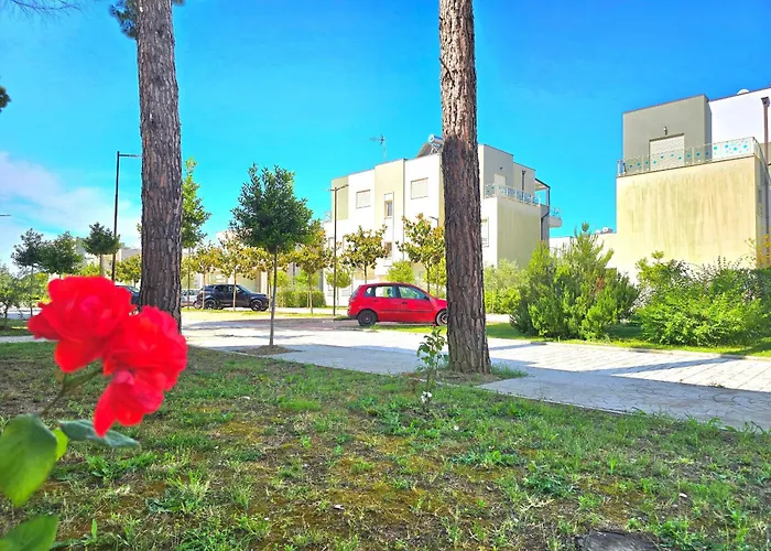 公寓 Sunny Penthouse 271 Plazhi San Pietro